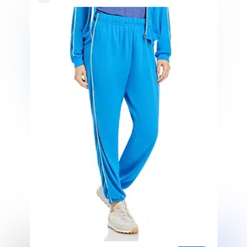 Aqua Athletic Vibrant Blue Piped Joggers NWT M